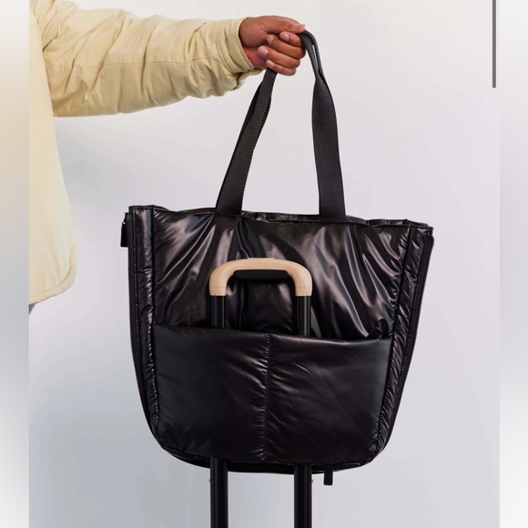 Beis The Expandable Black Puffy Tote Bag Unisex Discontinued - Picture 2 of 10